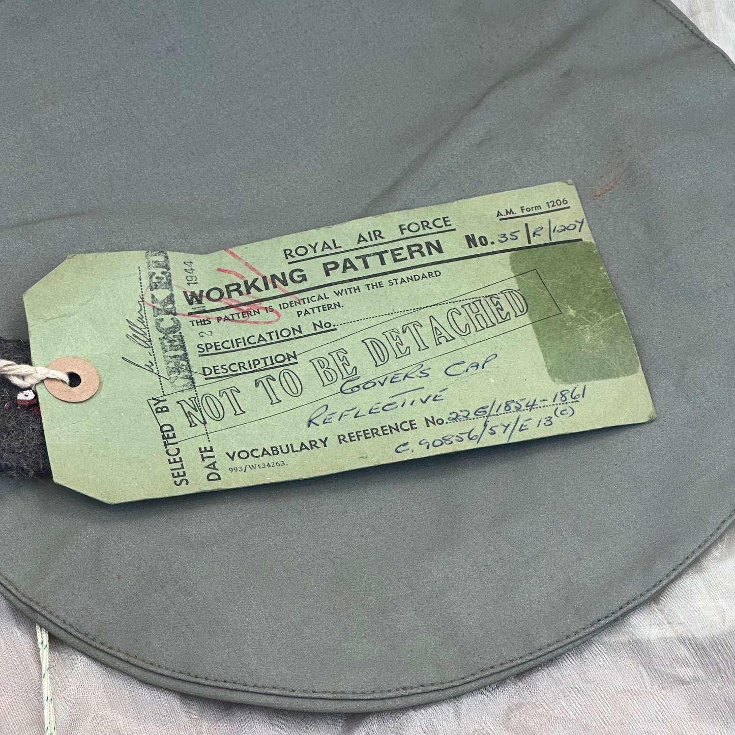 RAF 1944 sealed pattern cap cover