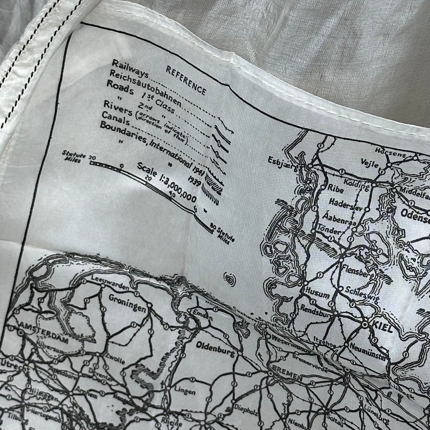 RAF / USAAF Escape & Evasion silk map Early Sheet 9U