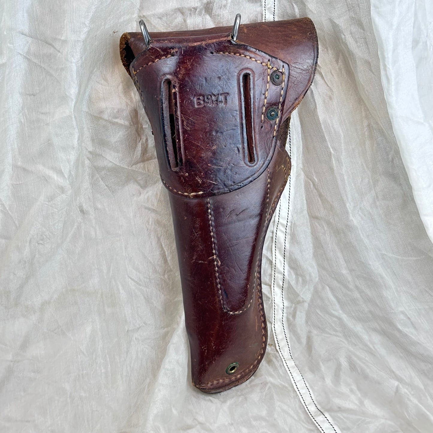 1942 Boyt US .45 colt holster