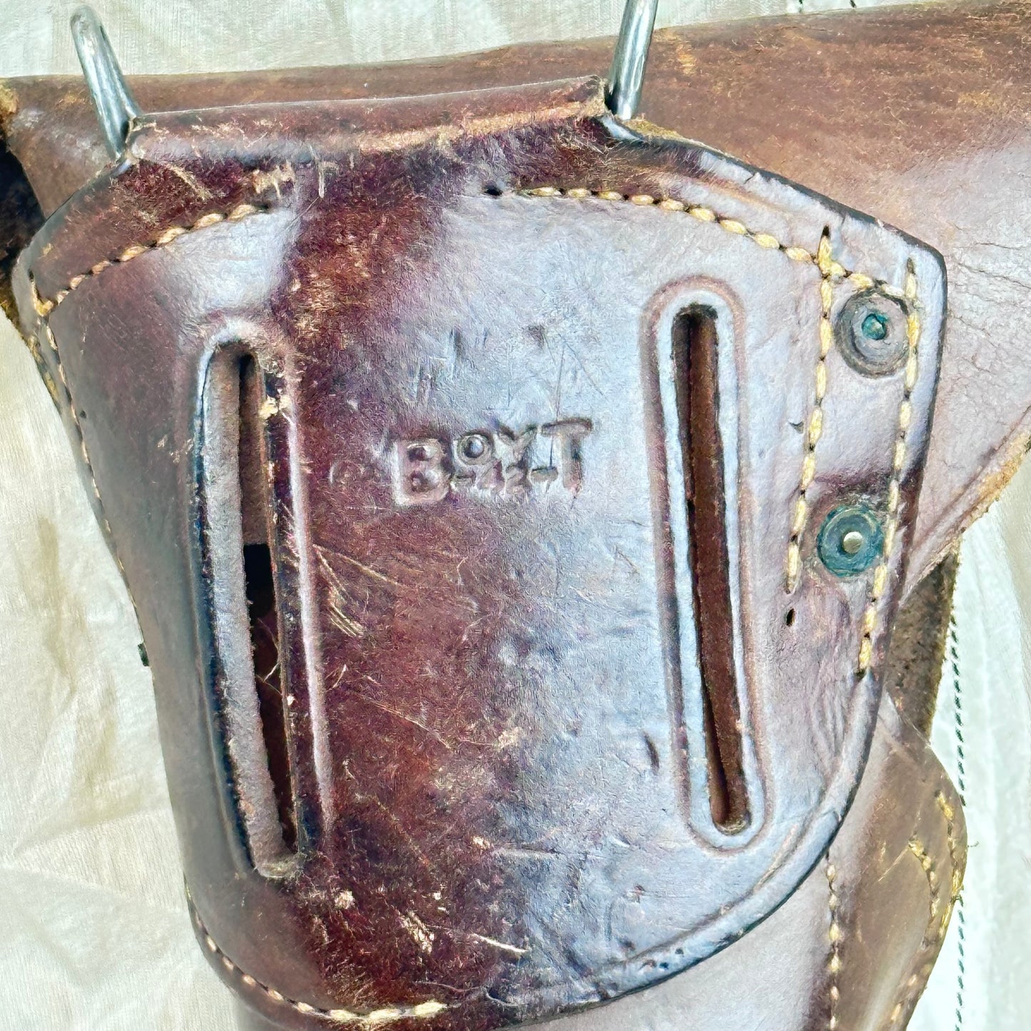 1942 Boyt US .45 colt holster