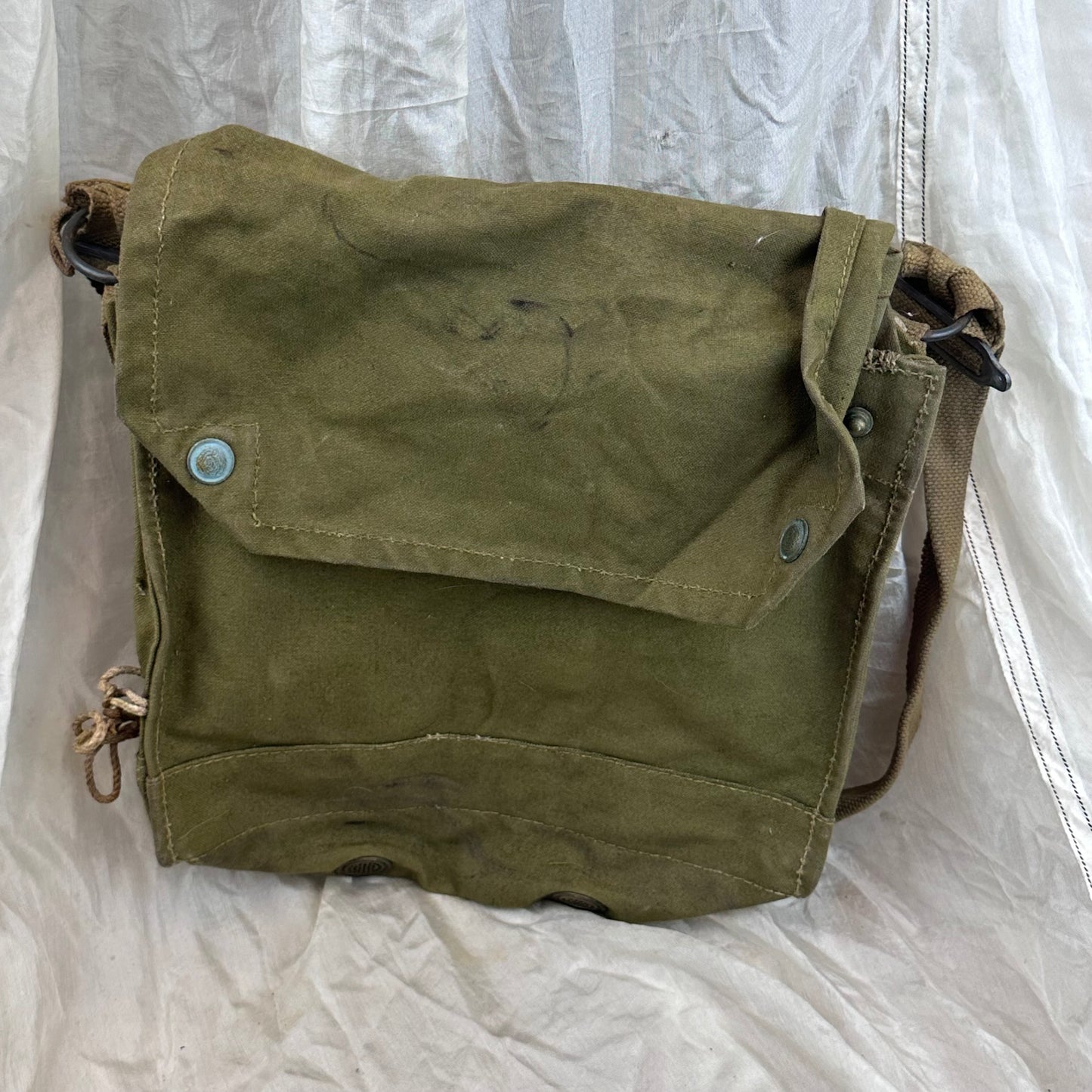 MKVII respirator haversack
